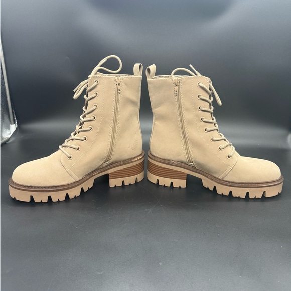 MIA Carolyne Combat Boots in Stone Size 7.5 - Picture 1 of 10